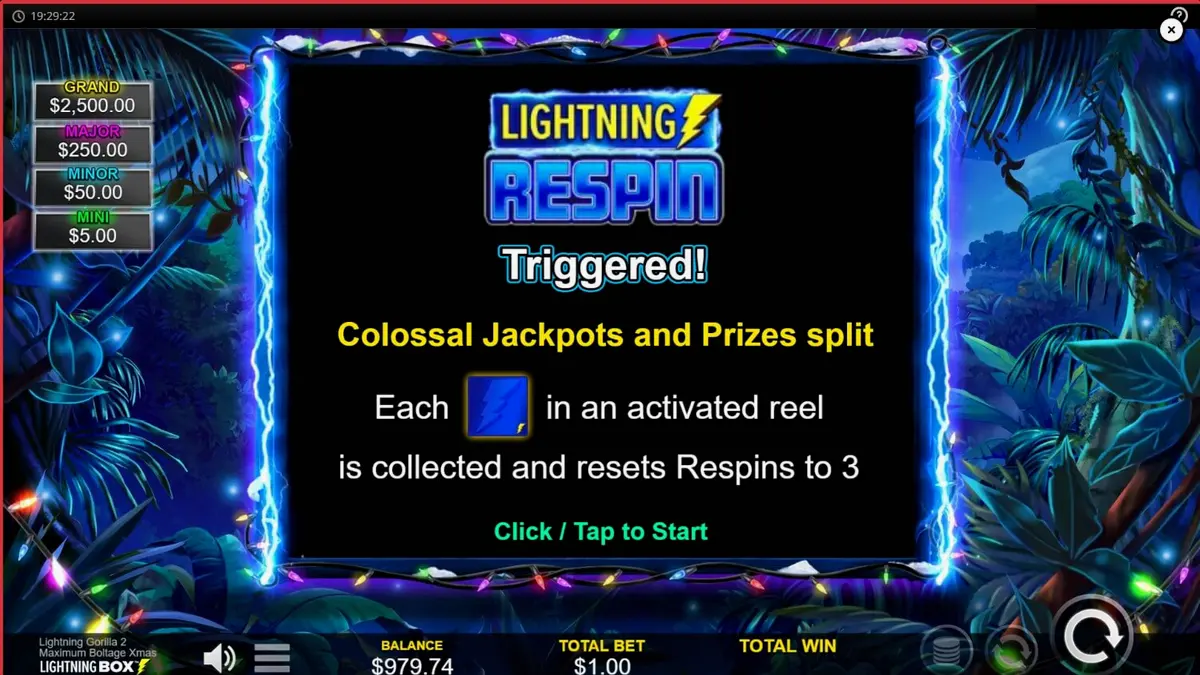 Tampilan visual slot Lightning Gorilla 2 Xmas dengan tema hutan tropis dan dekorasi Natal.